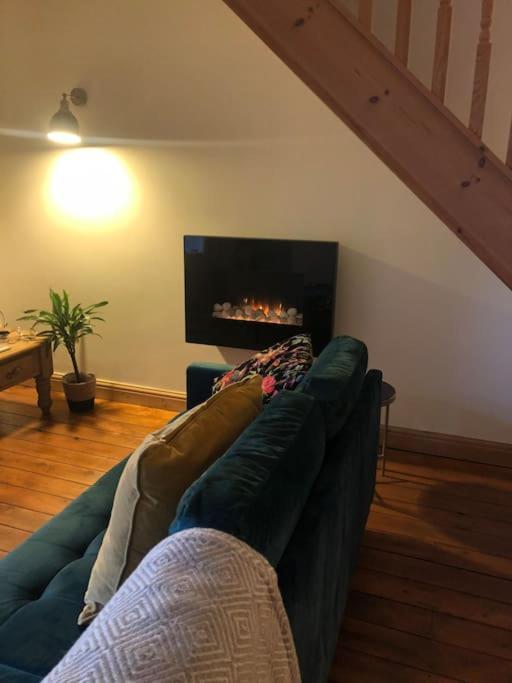 Hilltop House Is A Welcoming 2 Bedroom Property Matlock  Ngoại thất bức ảnh