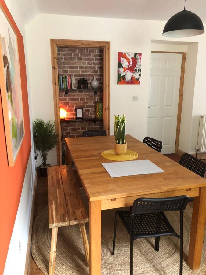 Hilltop House Is A Welcoming 2 Bedroom Property Matlock  Ngoại thất bức ảnh